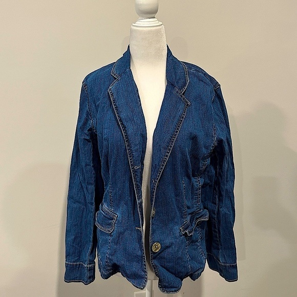 Size Large Western Denim Jean jacket Winter Fall Autumn Closet staple - Picture 1 of 7